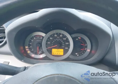 2011 Toyota Rav4 z USA, uszkodzony, nr VIN 2T3KF4DV4BW070832